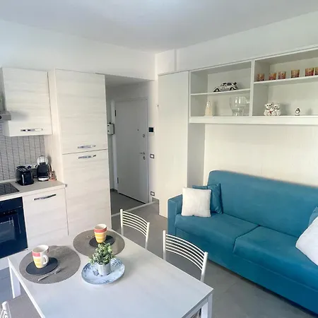 La Casa Della Piazza By World Apartmán *