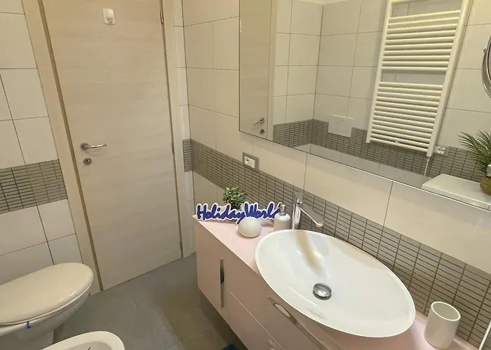 La Casa Della Piazza By World Appartement Savona