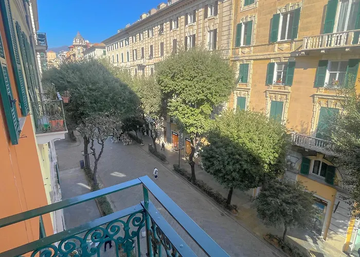 La Casa Della Piazza By World * Savona